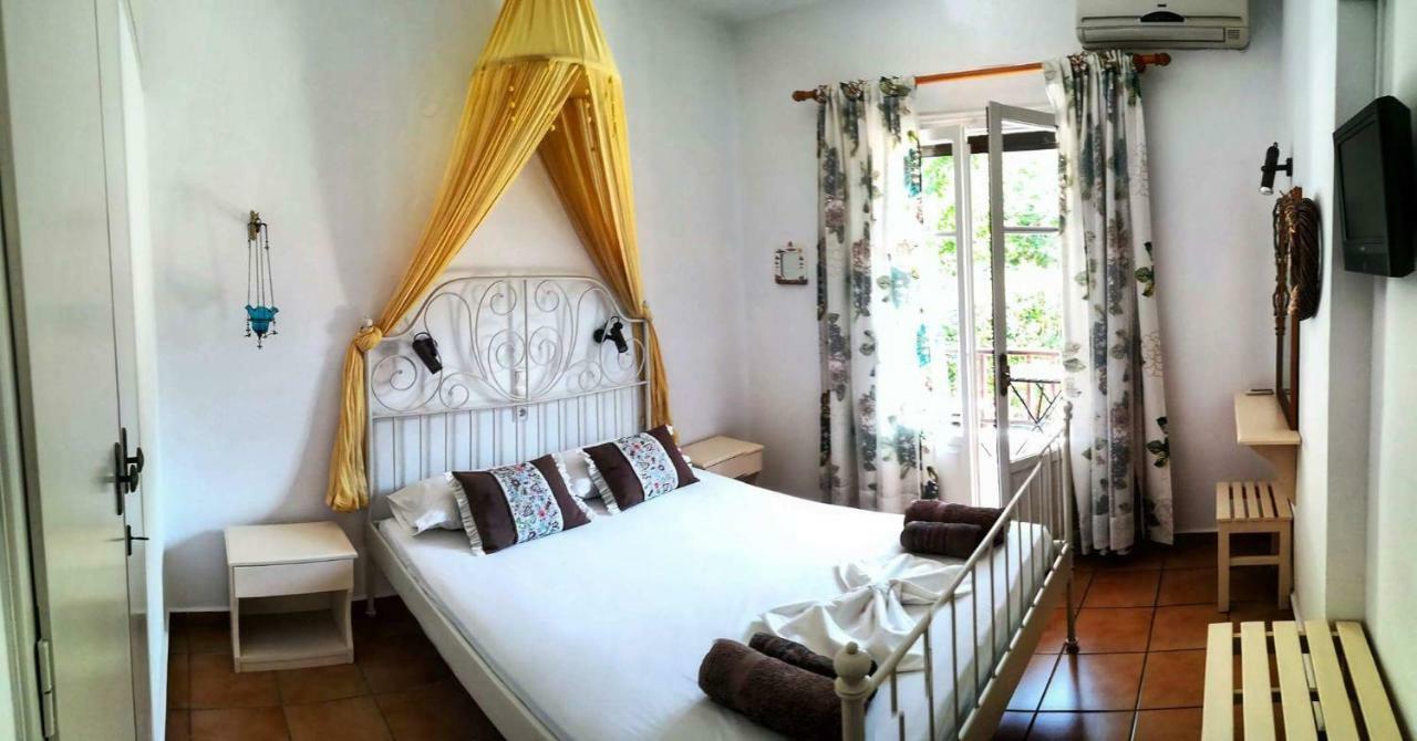 Zaira Studios สกาลา เอเรโซ ภายนอก รูปภาพ